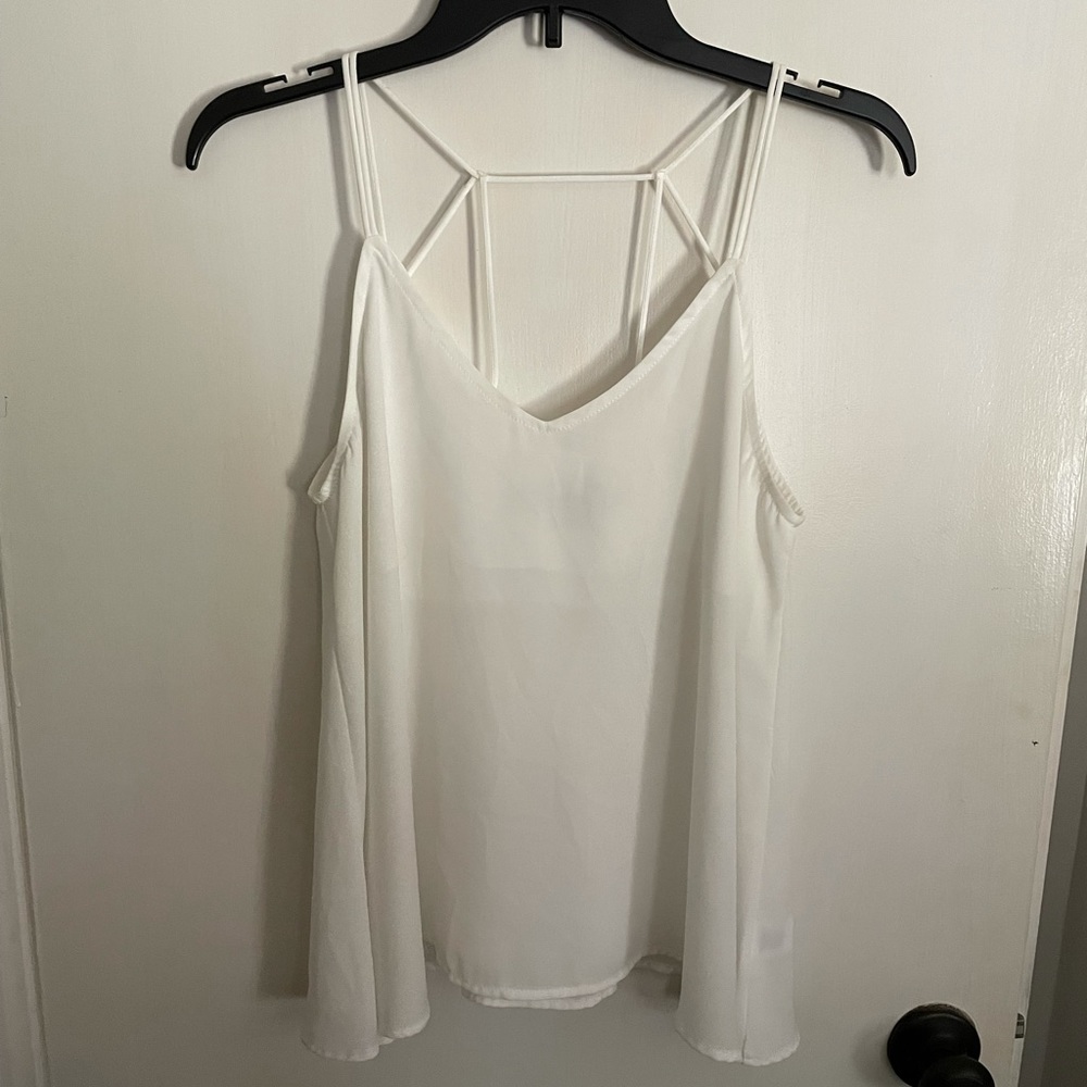 White sheet tank